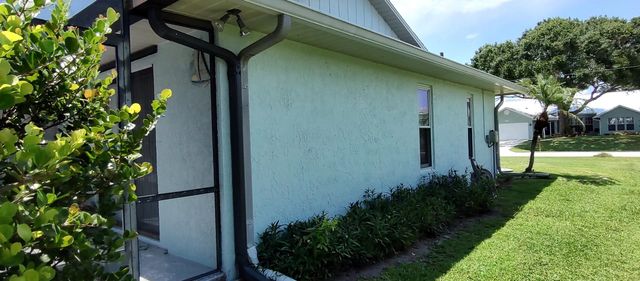 1132 SE Oriental Avenue, Port St. Lucie, Port St Lucie, FL 34952