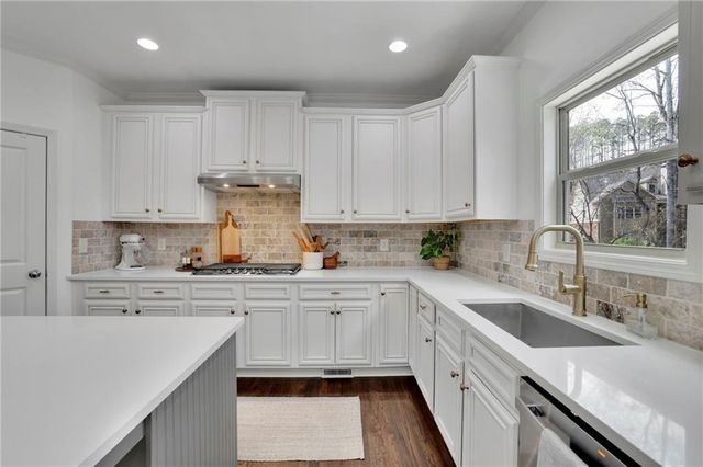 31 Lullwater Court, Dallas, GA 30132