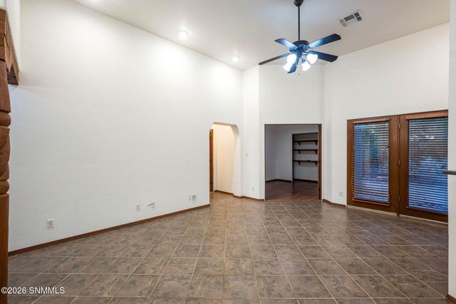 2552 Scenic Crest Loop, Las Cruces, NM 88011