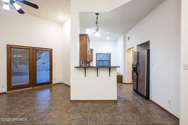 2552 Scenic Crest Loop, Las Cruces, NM 88011
