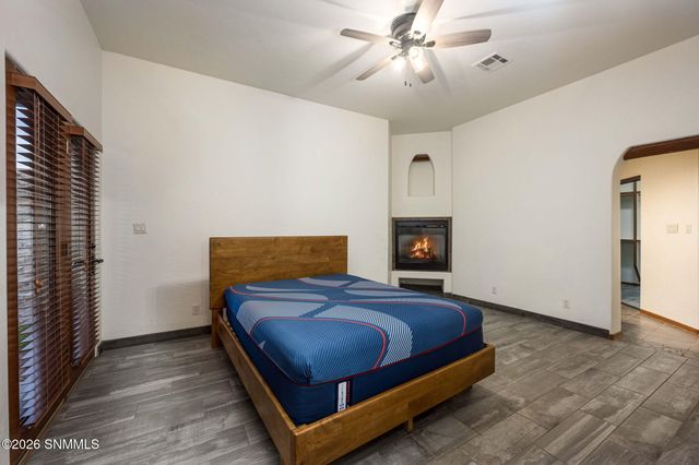 2552 Scenic Crest Loop, Las Cruces, NM 88011