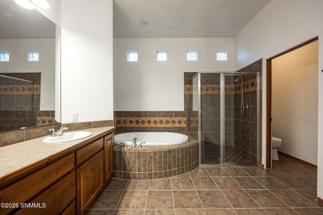 2552 Scenic Crest Loop, Las Cruces, NM 88011