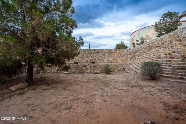 2552 Scenic Crest Loop, Las Cruces, NM 88011
