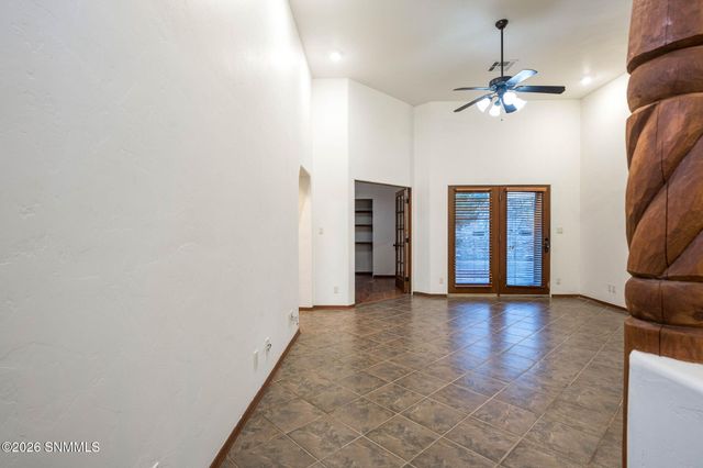2552 Scenic Crest Loop, Las Cruces, NM 88011