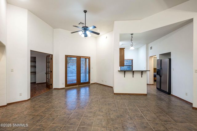 2552 Scenic Crest Loop, Las Cruces, NM 88011