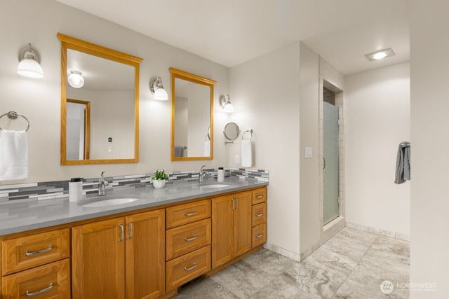 11501 136th Avenue E, Puyallup, WA 98374