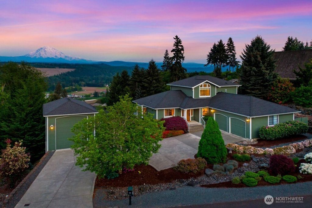 11501 136th Avenue E, Puyallup, WA 98374