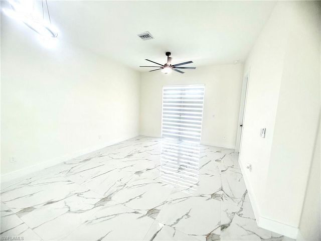 428 Petite AVE, Lehigh Acres, FL 33974