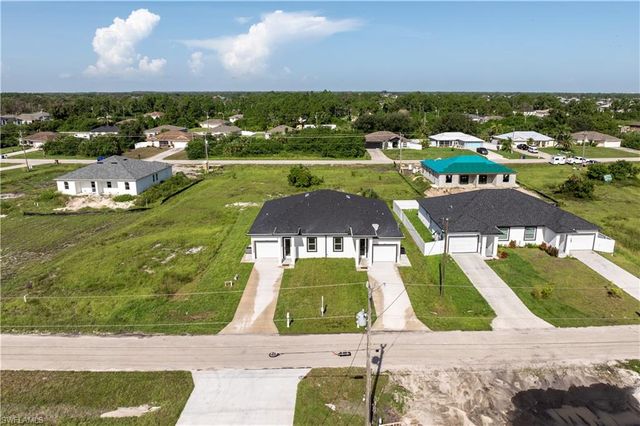 428 Petite AVE, Lehigh Acres, FL 33974