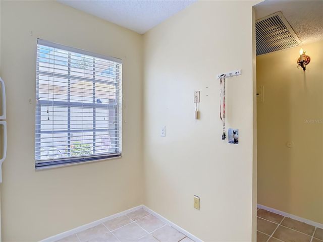 11132 PEMBRIDGE COURT 6, Port Richey, FL 34668