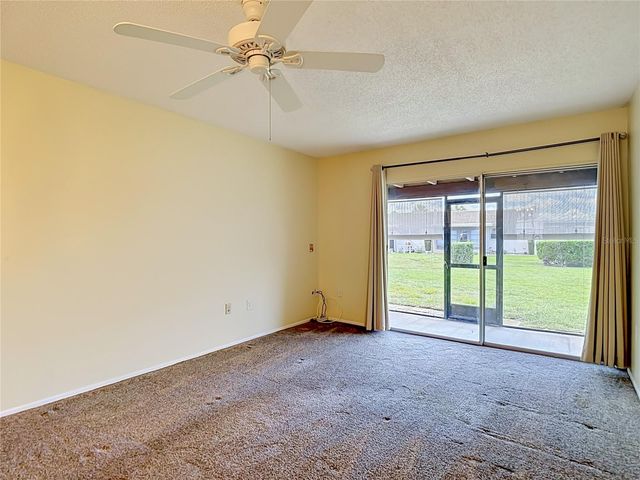 11132 PEMBRIDGE COURT 6, Port Richey, FL 34668