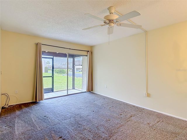 11132 PEMBRIDGE COURT 6, Port Richey, FL 34668