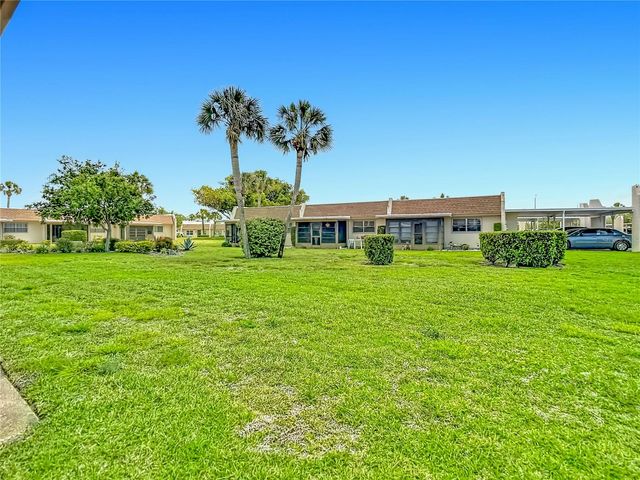 11132 PEMBRIDGE COURT 6, Port Richey, FL 34668