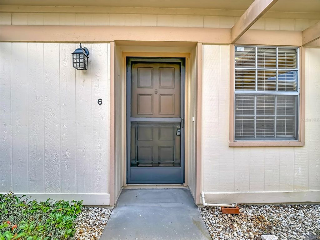 11132 PEMBRIDGE COURT 6, Port Richey, FL 34668