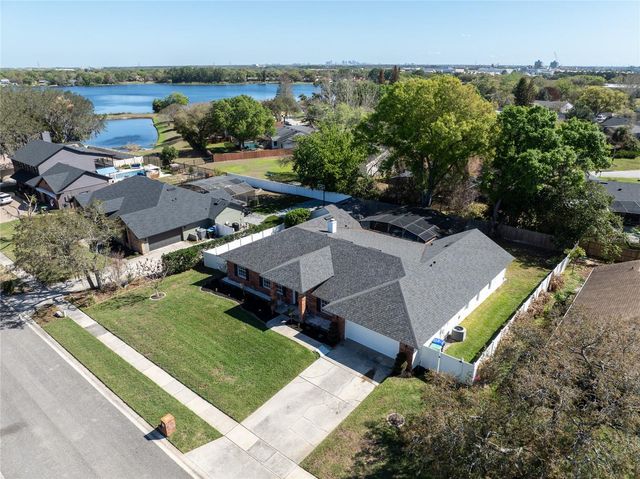 7433 MEGAN ELISSA LANE, Orlando, FL 32819