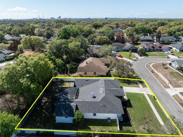 7433 MEGAN ELISSA LANE, Orlando, FL 32819