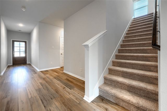 513 BROOK VIEW Drive, Van Alstyne, TX 75495