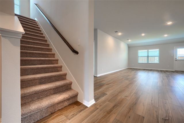 513 BROOK VIEW Drive, Van Alstyne, TX 75495