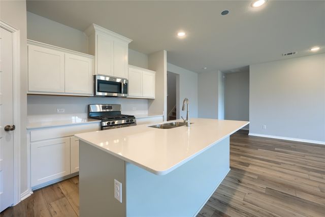 513 BROOK VIEW Drive, Van Alstyne, TX 75495