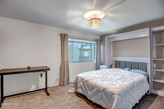 4600 N 68TH Street 313, Scottsdale, AZ 85251