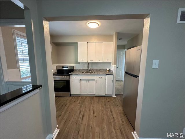 815 Fontaine Place, St Louis, MO 63137