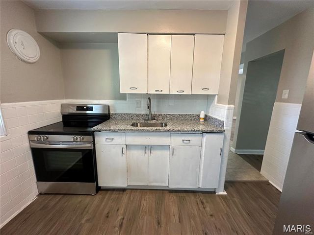 815 Fontaine Place, St Louis, MO 63137