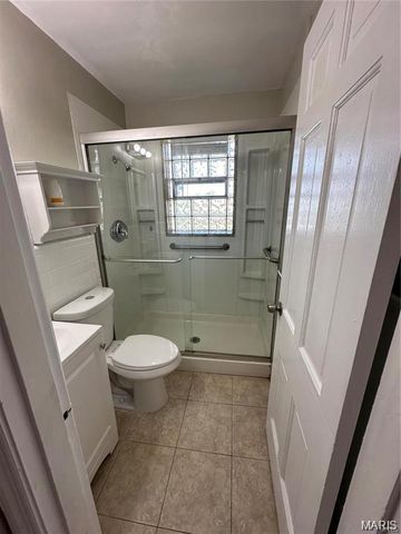 815 Fontaine Place, St Louis, MO 63137