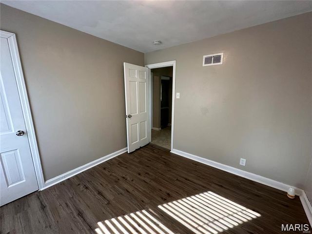 815 Fontaine Place, St Louis, MO 63137