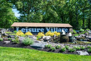 200 NewCastle Court E, Ridge, NY 11961
