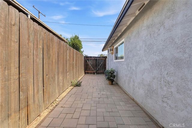 961 Park, Lake Elsinore, CA 92530