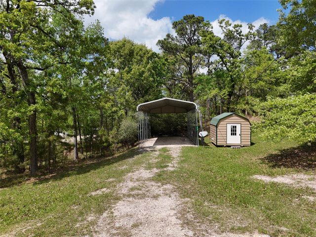 310 Oakwood Lane, Trinity, TX 75862