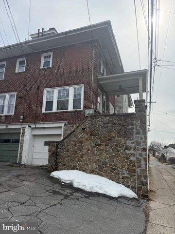 1319 PERRY ST, Reading, PA 19604