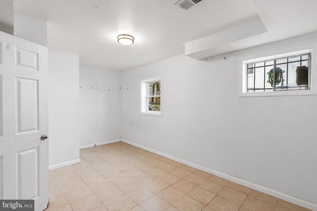 1201 ABEL AVE, Capitol Heights, MD 20743