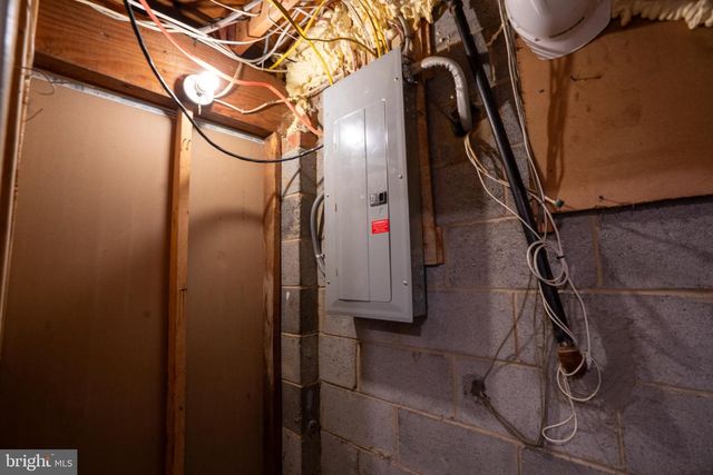 1201 ABEL AVE, Capitol Heights, MD 20743