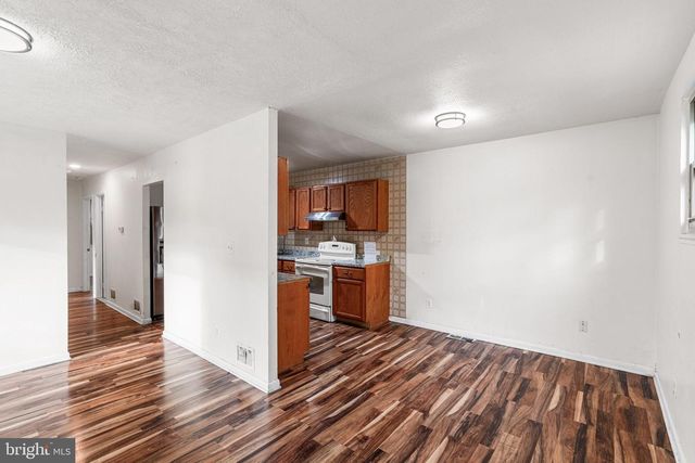 1201 ABEL AVE, Capitol Heights, MD 20743