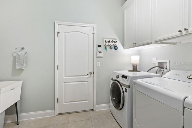 16162 JOHNS LAKE OVERLOOK DRIVE, Winter Garden, FL 34787