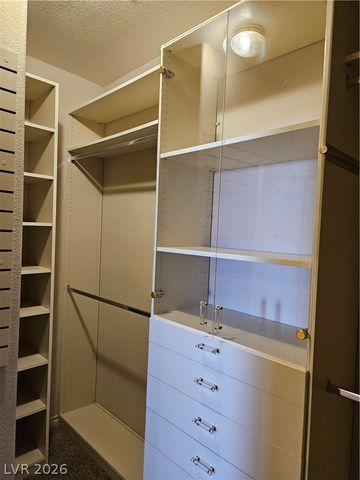 9116 Hampstead Avenue, Las Vegas, NV 89145