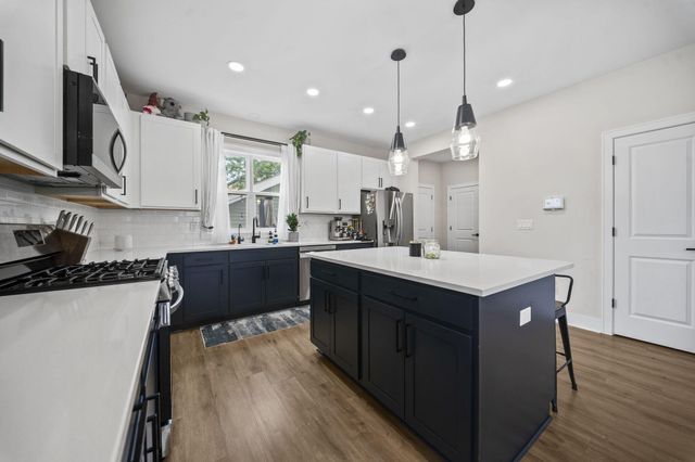 481 N Monroe Avenue, Columbus, OH 43203