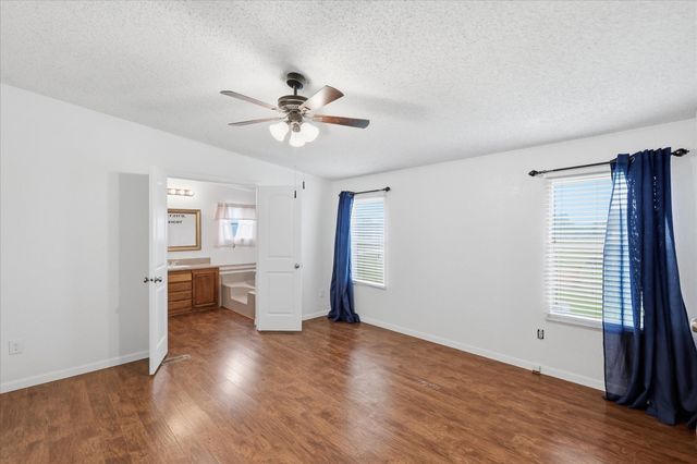 421 County Road 3342, Paradise, TX 76073