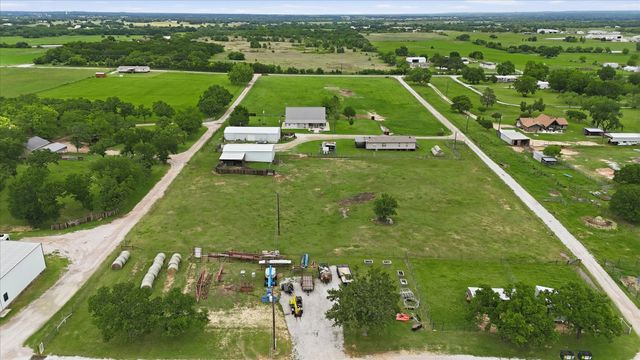 421 County Road 3342, Paradise, TX 76073