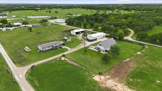 421 County Road 3342, Paradise, TX 76073