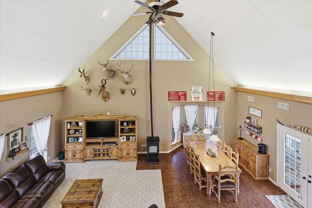 421 County Road 3342, Paradise, TX 76073