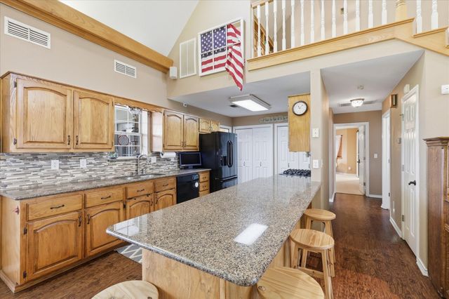 421 County Road 3342, Paradise, TX 76073
