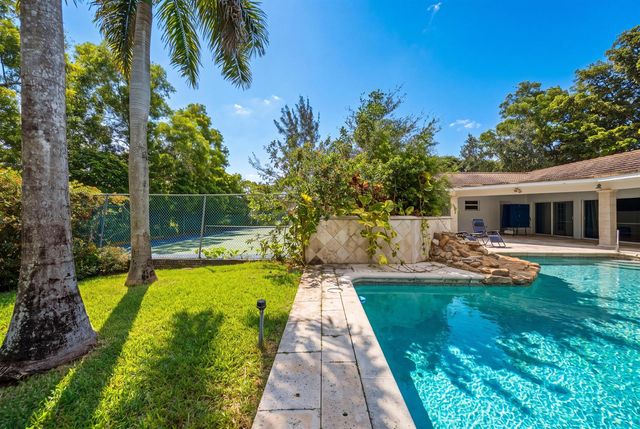 4020 NW 101ST Drive, Coral Springs, FL 33065