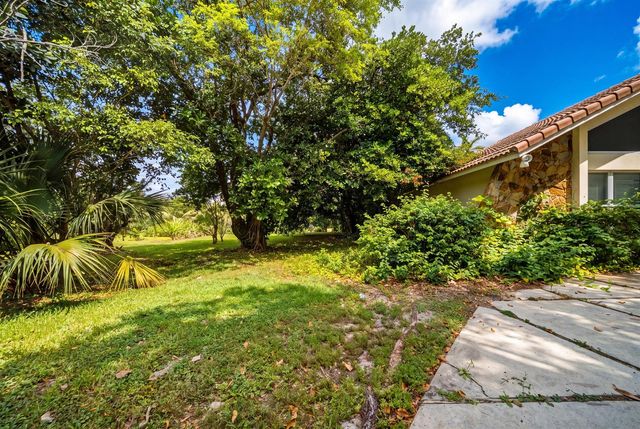 4020 NW 101ST Drive, Coral Springs, FL 33065
