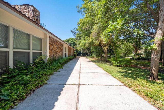 4020 NW 101ST Drive, Coral Springs, FL 33065