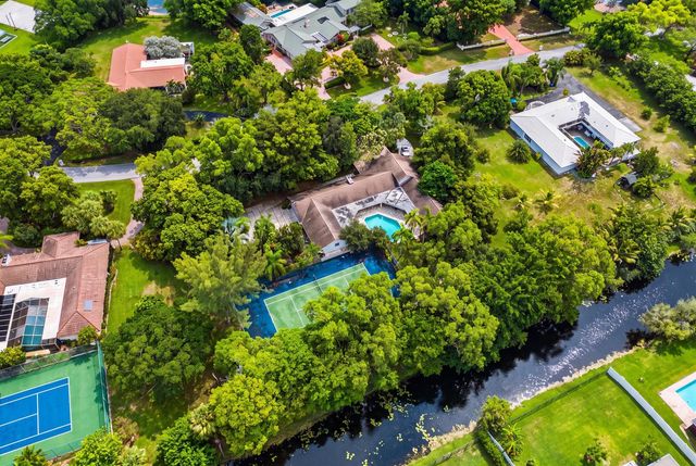 4020 NW 101ST Drive, Coral Springs, FL 33065