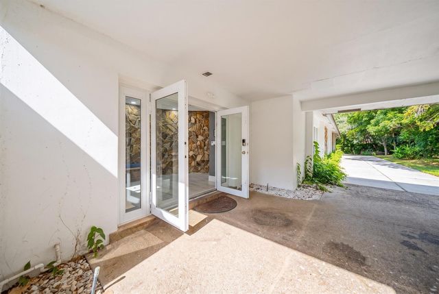 4020 NW 101ST Drive, Coral Springs, FL 33065