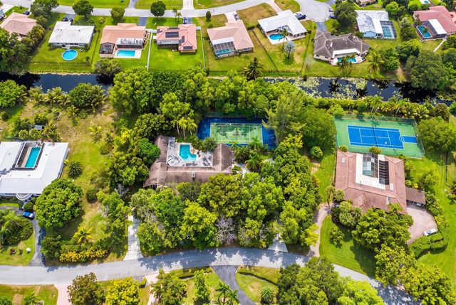4020 NW 101ST Drive, Coral Springs, FL 33065
