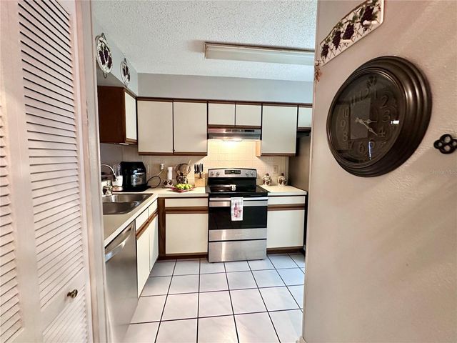 6440 SPRING FLOWER DRIVE 12, New Port Richey, FL 34653